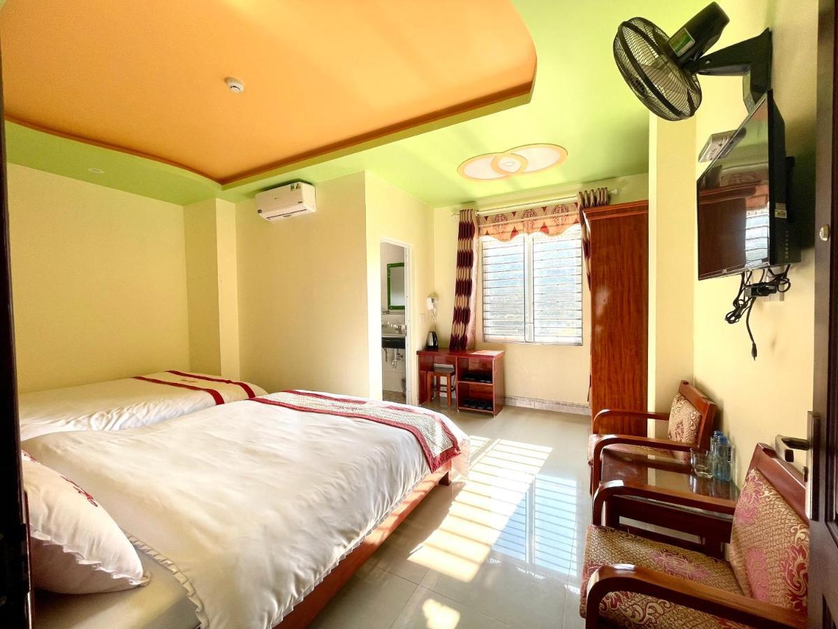 Huy Hoang Hotel Dong Van  Exteriér fotografie